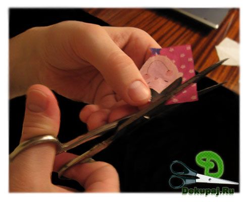 Вырезаем мотив из салфетки для декупажа Вырезаем мотив из салфетки для декупажа